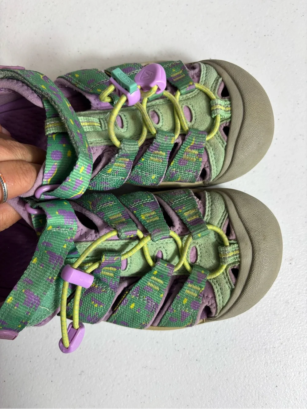 Keen Newport H2 Waterproof Hiking Sandals Purple and Green Youth Size 2